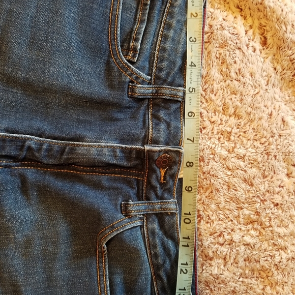 High Waisted Stretch Denim Shorts - Picture 3 of 8